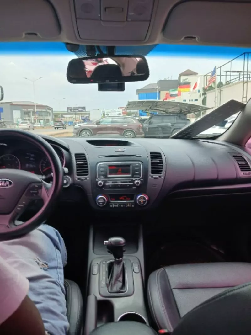KIA Sorento   - 2013
