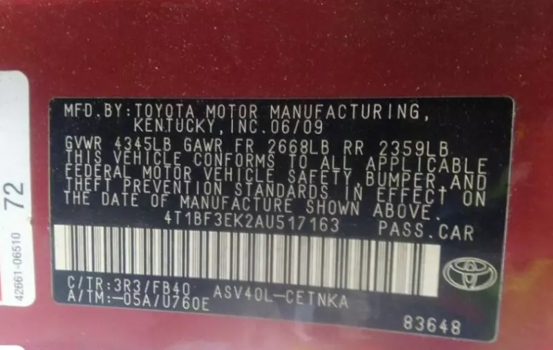 Toyota Camry   - 2010