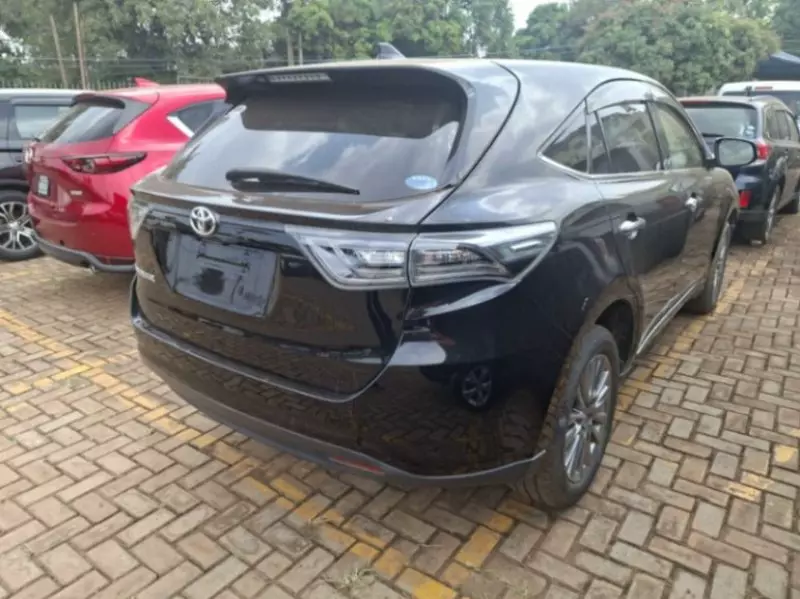TOYOTA Harrier   - 2017