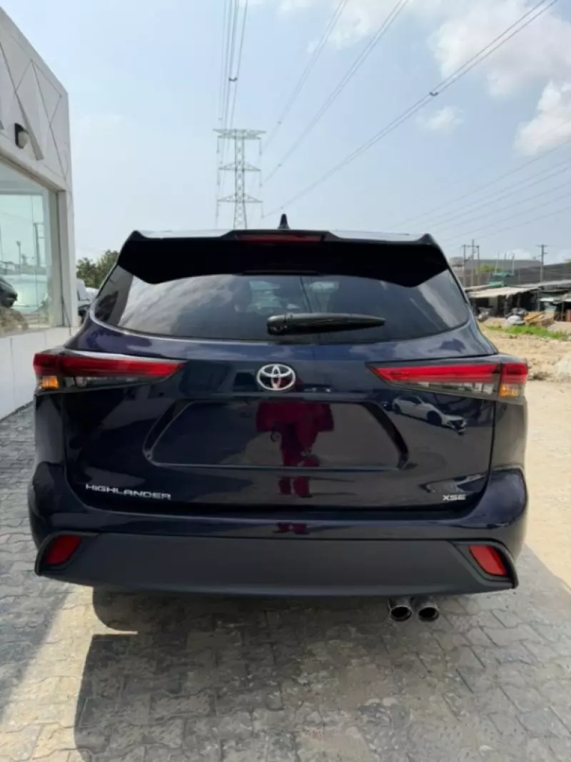 Toyota Highlander - 2023