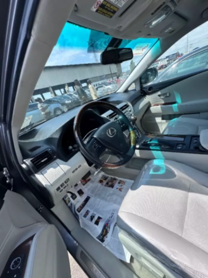 Lexus RX 350H   - 2012
