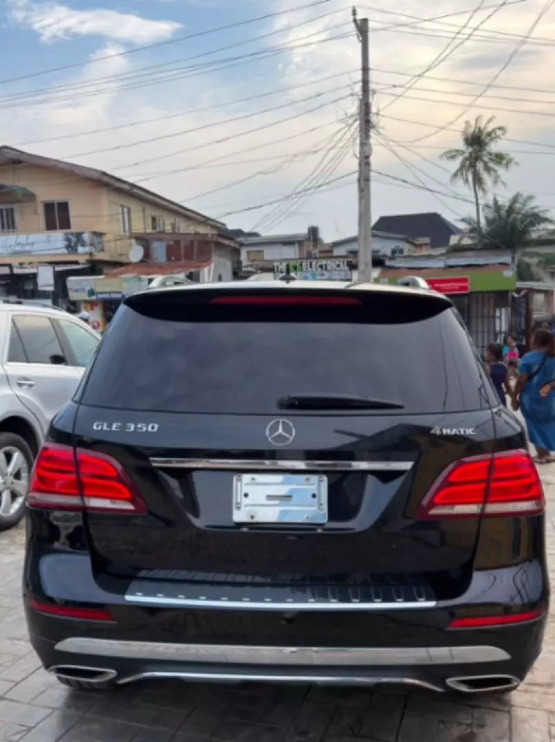 Mercedes-Benz GLE 350   - 2016