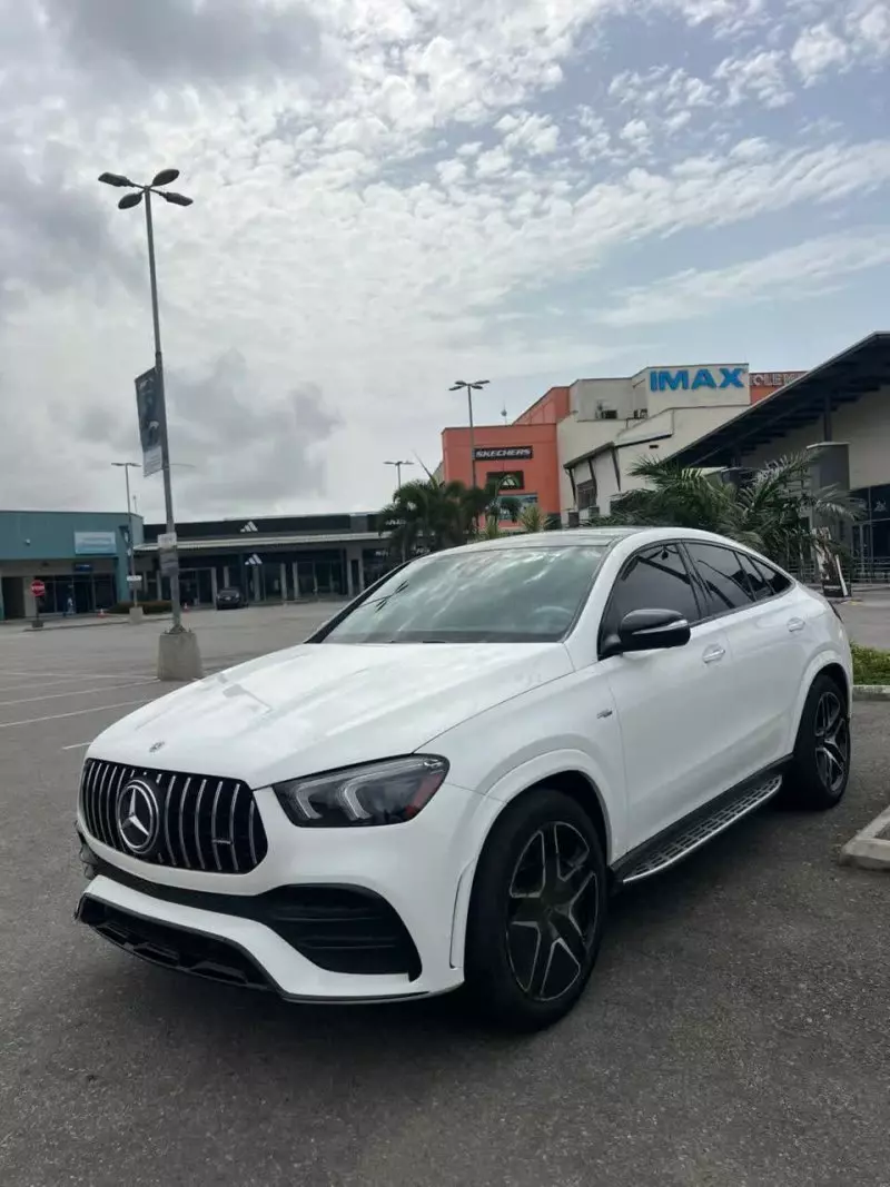 Mercedes-Benz GLE-Class   - 2021