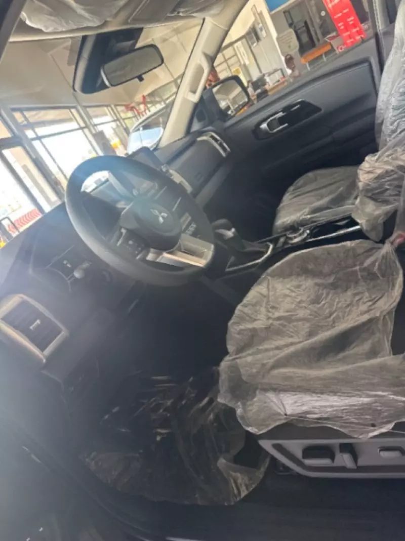 Mitsubishi L200   - 2025