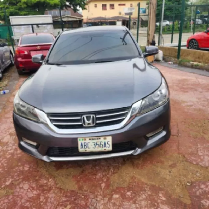 Honda Accord   - 2013