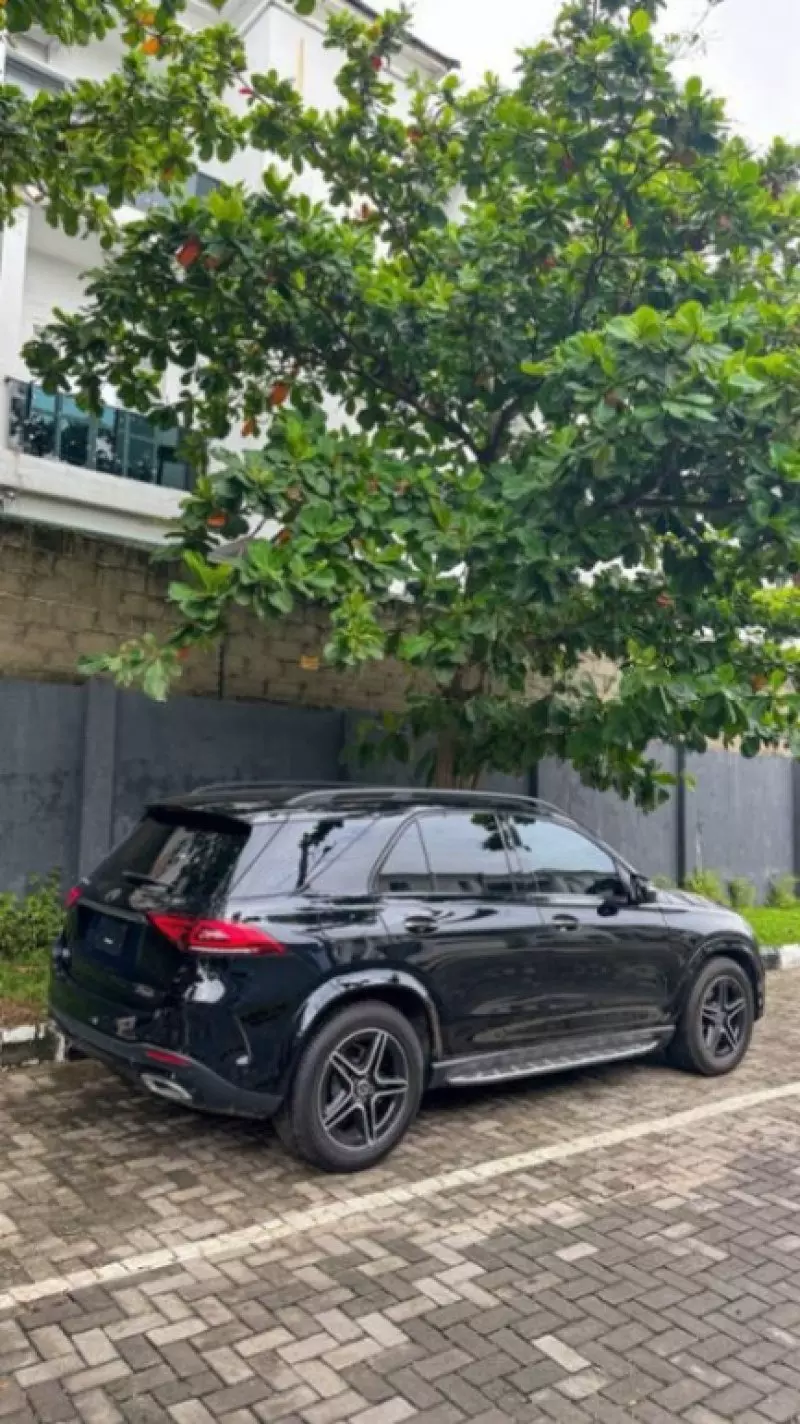 Mercedes-Benz GLE 350   - 2021
