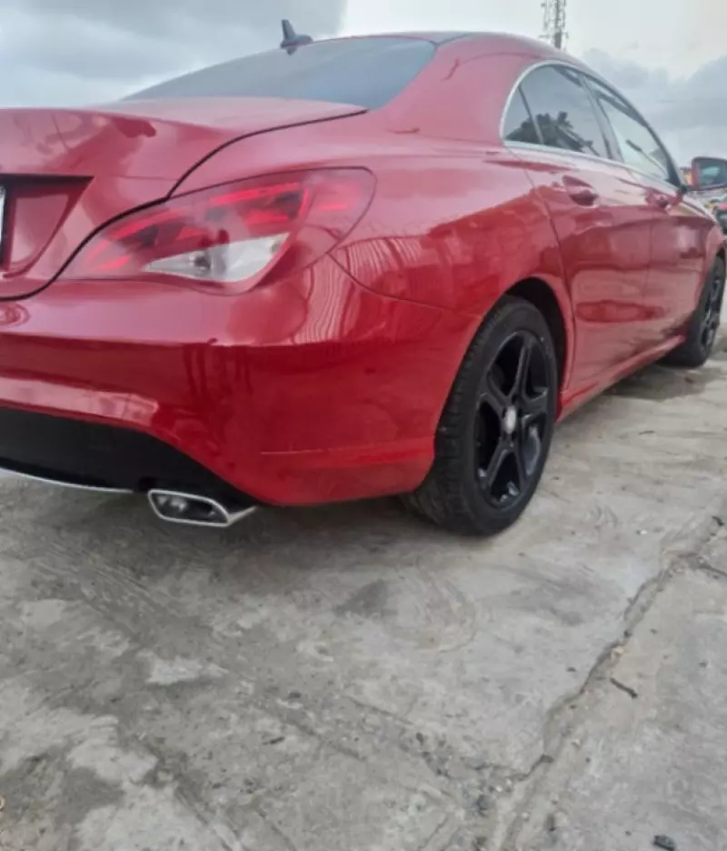 Mercedes-Benz CLA-Class   - 2015