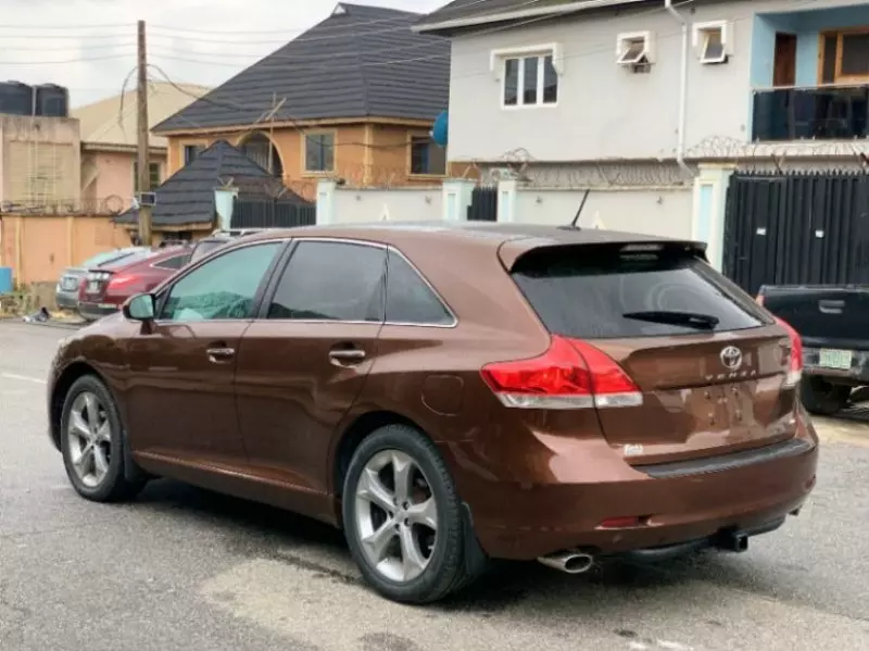 Toyota Venza - 2010