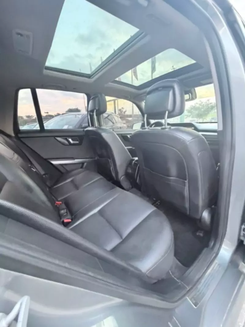 Mercedes-Benz GLK 350   - 2013