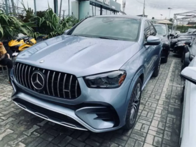 Mercedes-Benz GLE 53 AMG - 2025