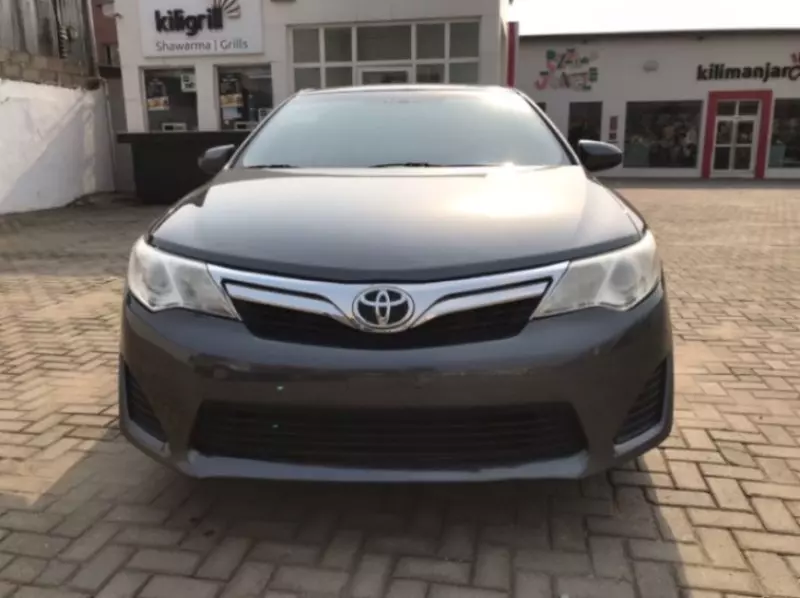 TOYOTA Camry   - 2013