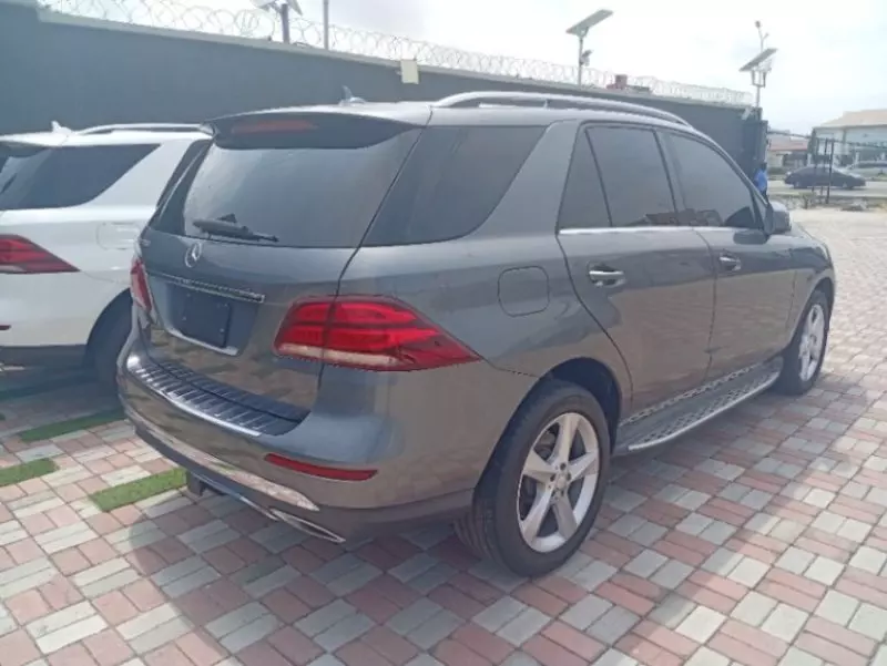 Mercedes-Benz GLE 350   - 2017