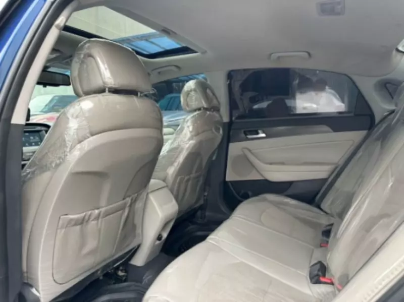 Hyundai Sonata   - 2016