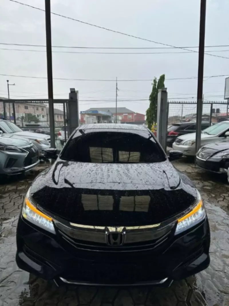Honda Accord   - 2014