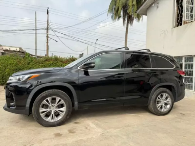 Toyota Highlander - 2014