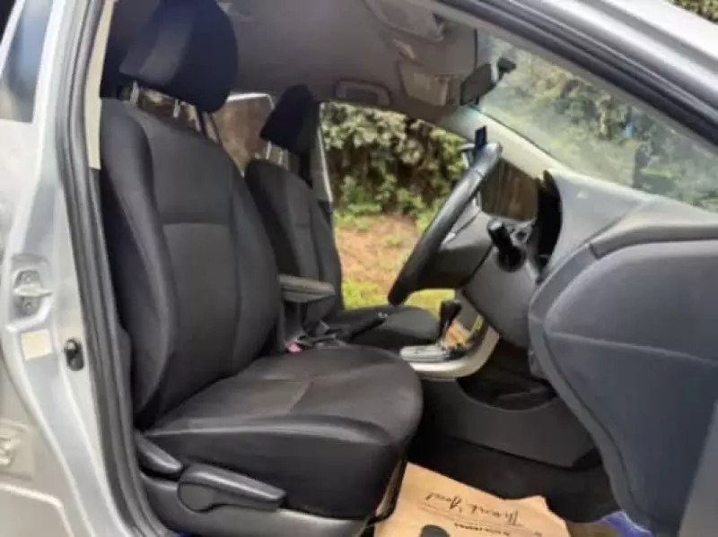 TOYOTA Fielder - 2011