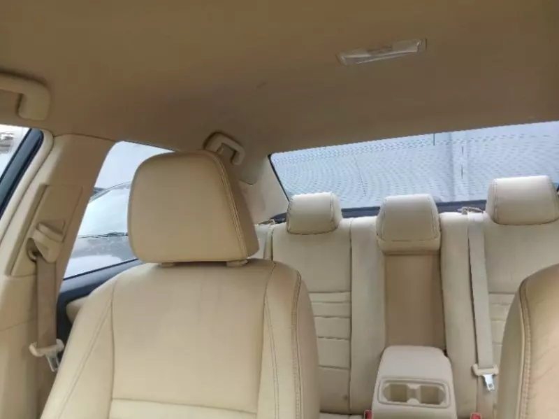Toyota Camry   - 2014