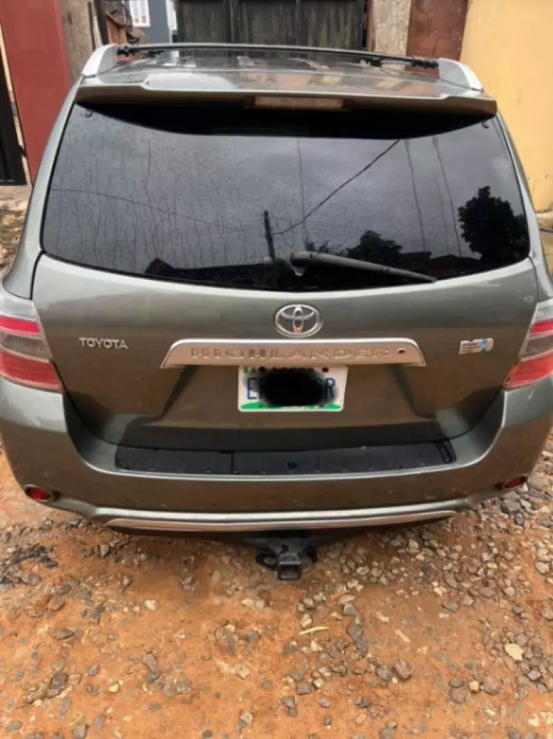 TOYOTA Highlander   - 2009