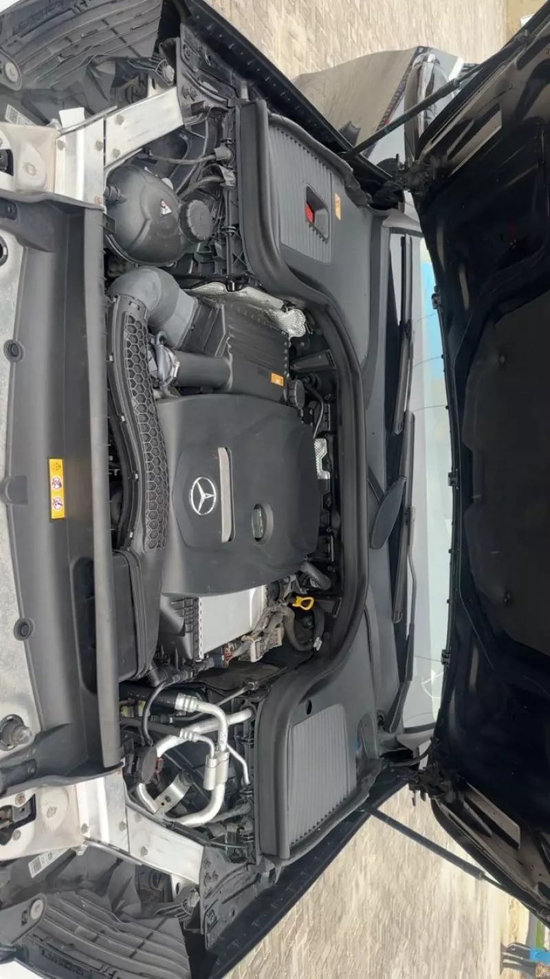 Mercedes-Benz GLC 300   - 2016