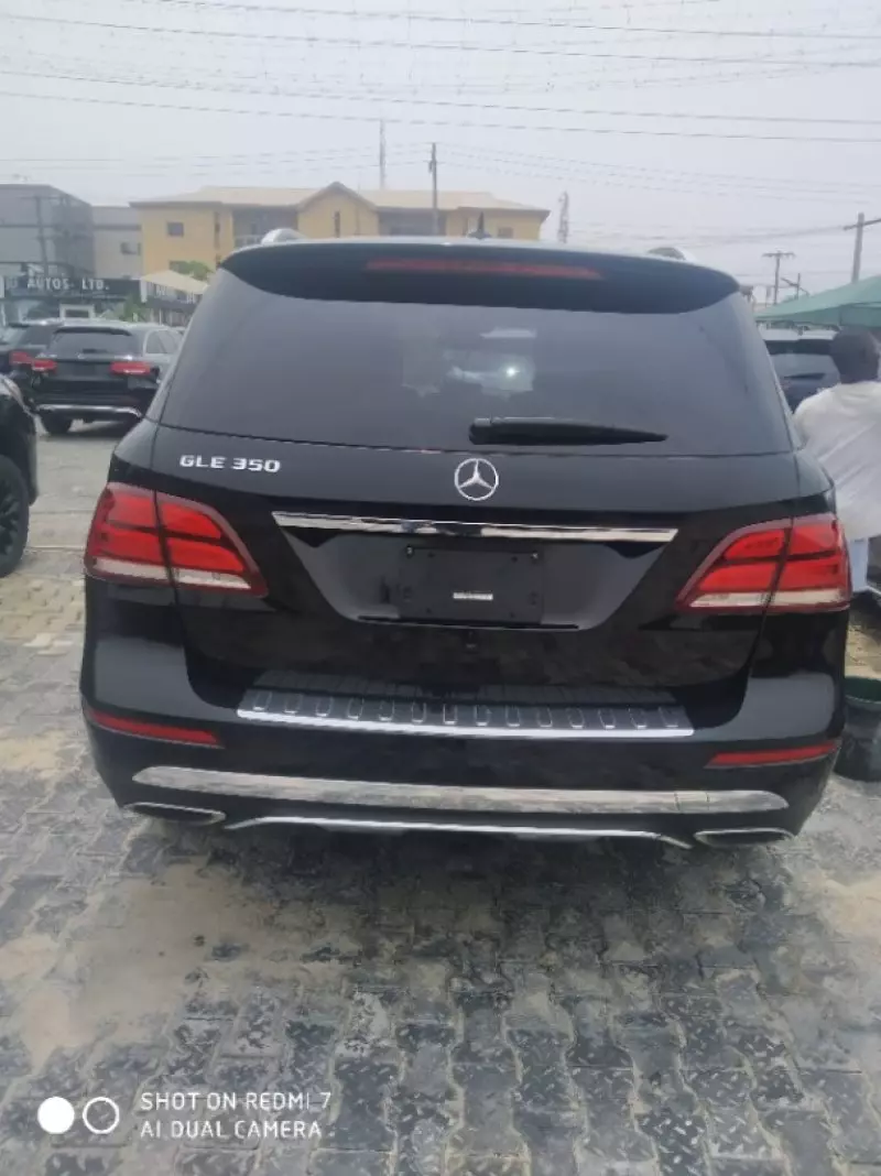 Mercedes-Benz GLE 350   - 2017