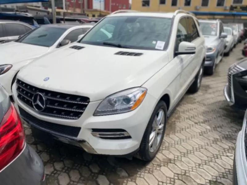 Mercedes-Benz ML-Class   - 2013