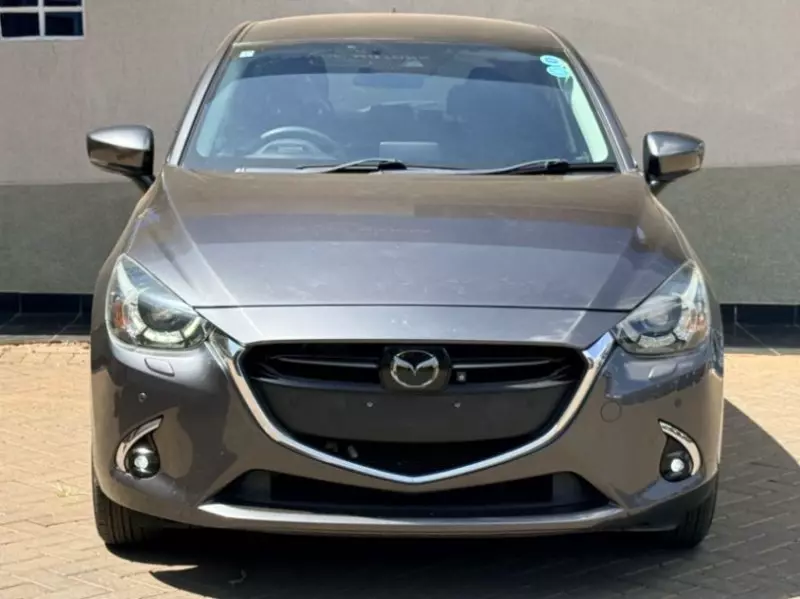 Mazda Demio   - 2019