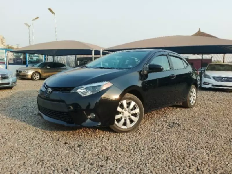 Toyota Corolla   - 2016