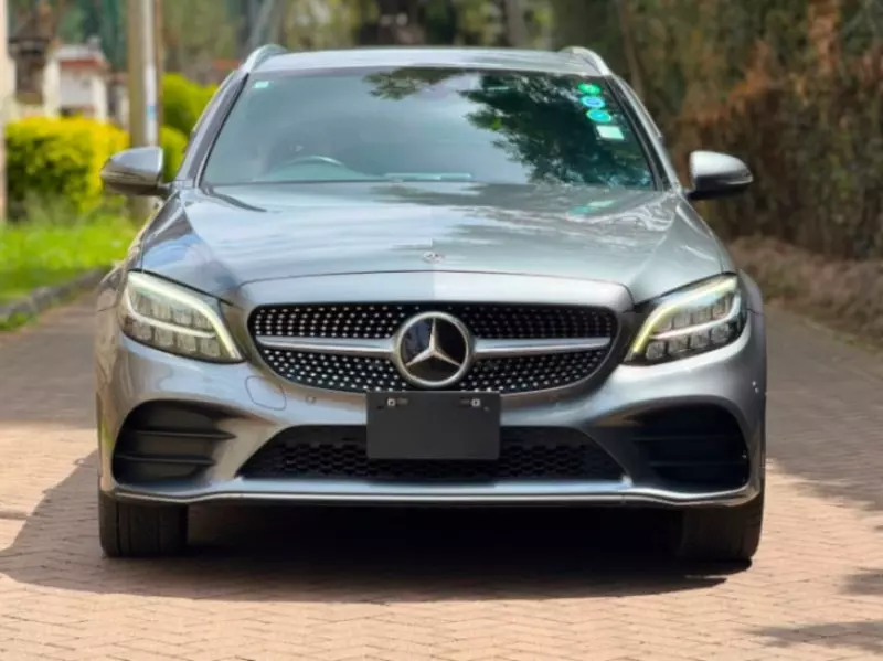 Mercedes-Benz C 180   - 2019