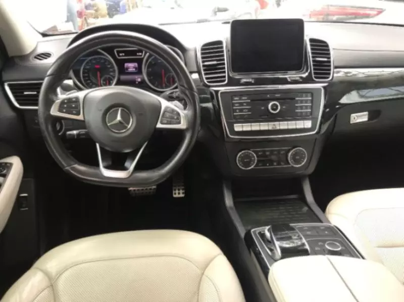 Mercedes-Benz GLE 43 AMG   - 2018