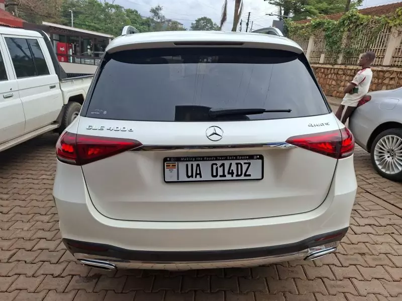 Mercedes-Benz GLE 400   - 2019