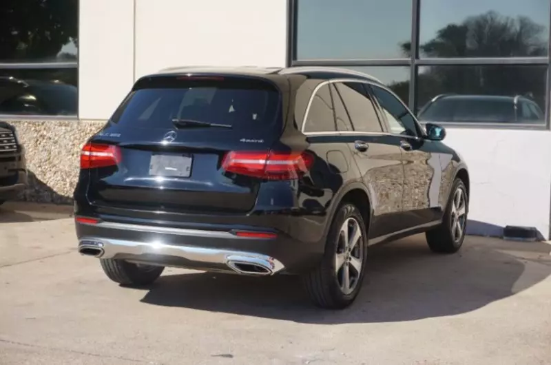 Mercedes-Benz GLC 300   - 2017