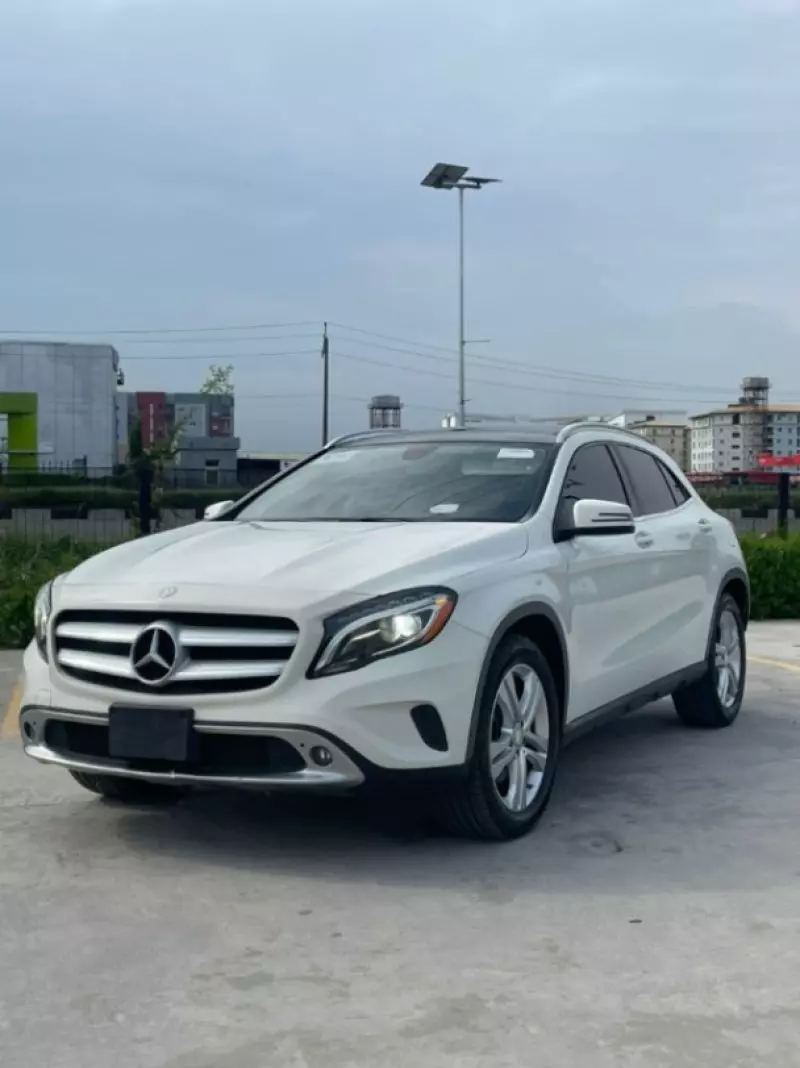 Mercedes-Benz GLA 250   - 2016