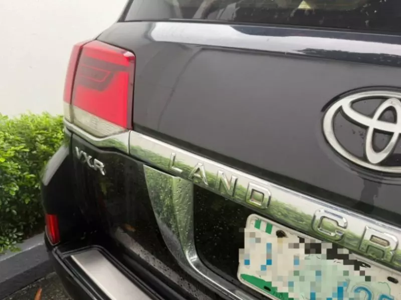 TOYOTA LANDCRUISER VXR   - 2011