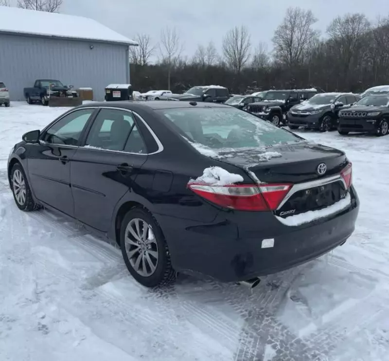 Toyota Camry   - 2015