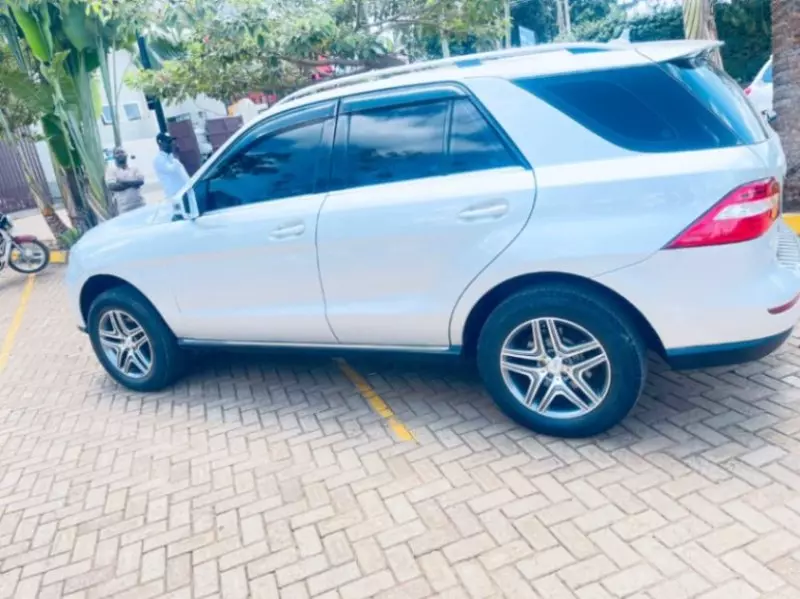 Mercedes-Benz ML 350 - 2012