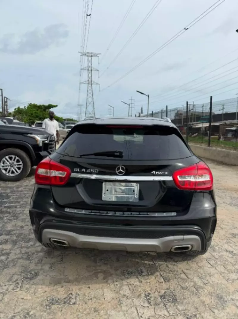 Mercedes-Benz GLA 250   - 2017