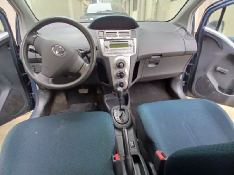 Toyota Yaris   - 2008