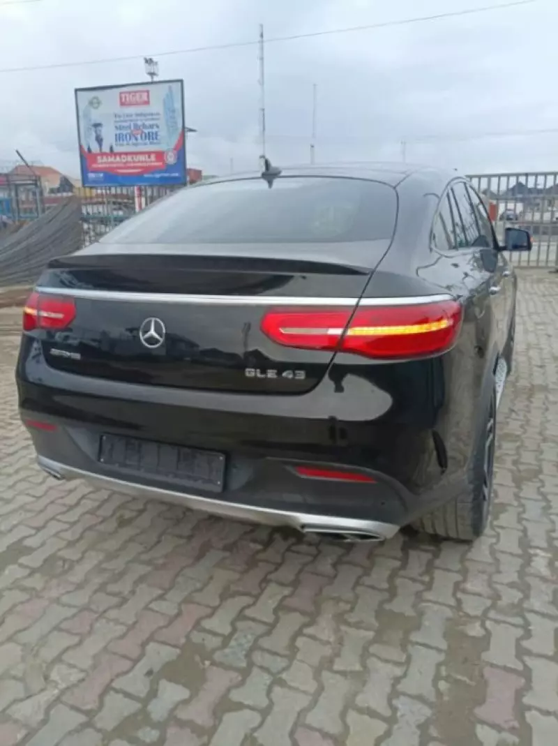 Mercedes-Benz GLE 43 AMG   - 2018