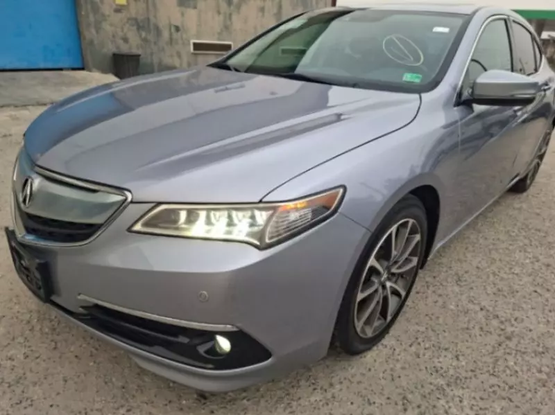 Acura TLX - 2015