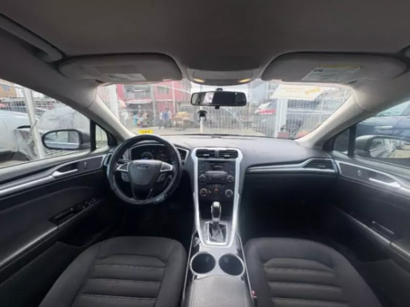 Ford Fusion   - 2013