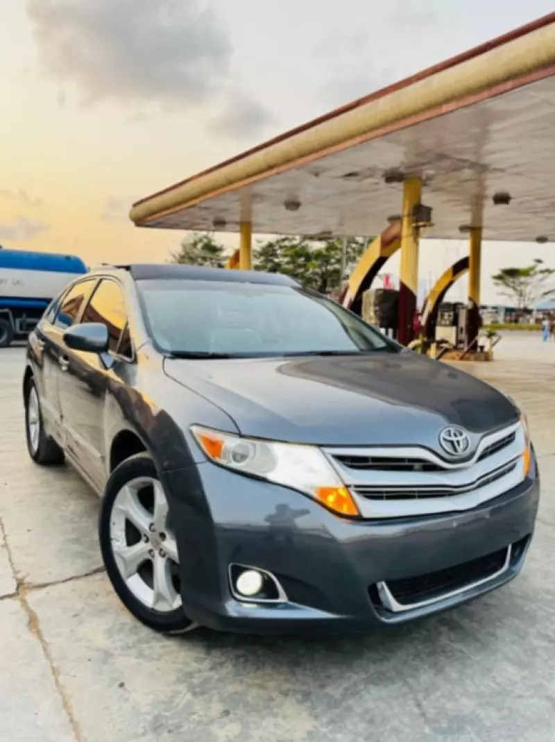 Toyota Venza - 2010