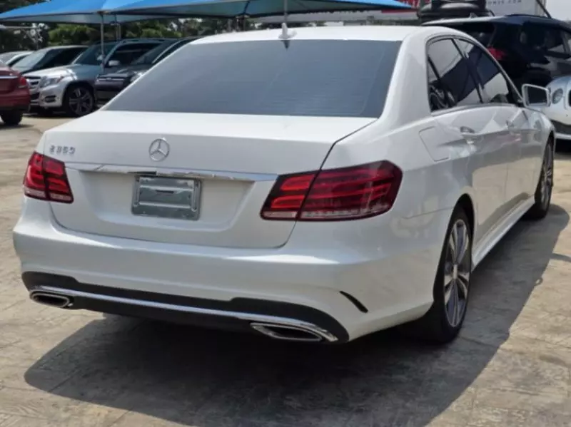Mercedes-Benz E350   - 2014
