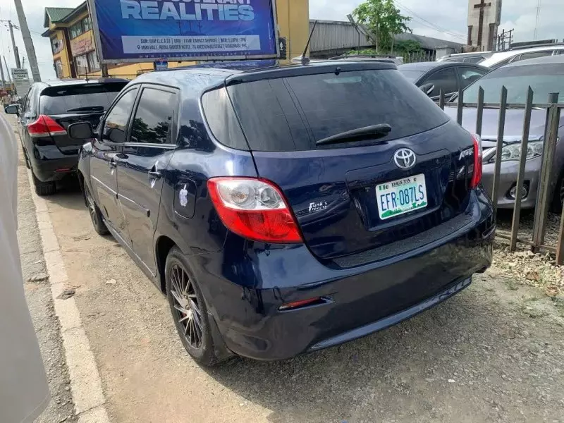 Toyota Matrix   - 2012
