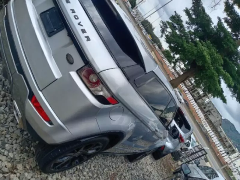 RANGE ROVER Vogue   - 2014