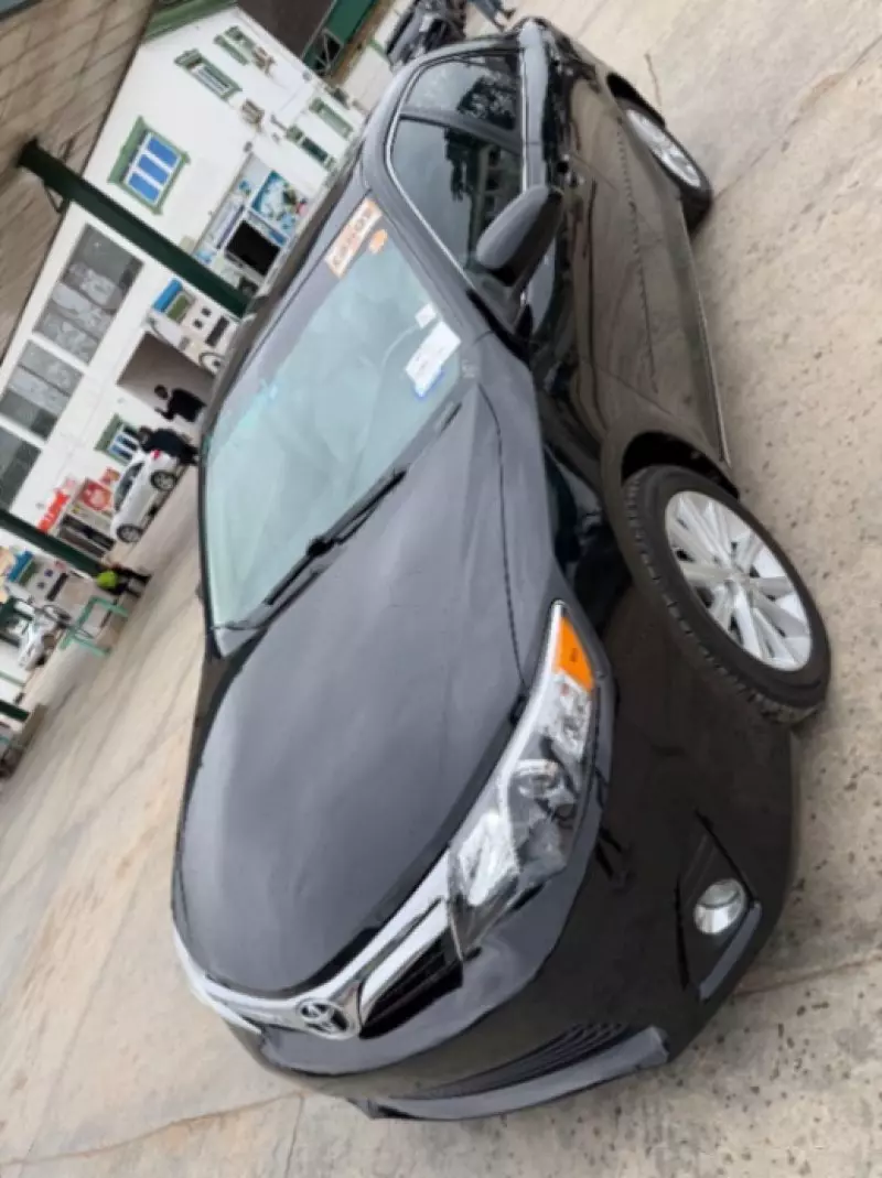 TOYOTA Camry   - 2014