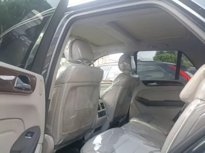 Mercedes-Benz ML 350   - 2013