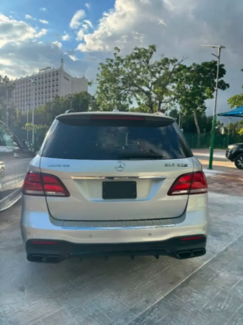 Mercedes-Benz Gle-class   - 2016