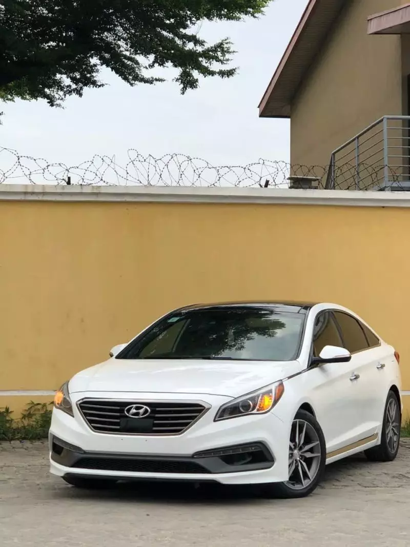Hyundai SONATA 2,0L BVA GL   - 2015
