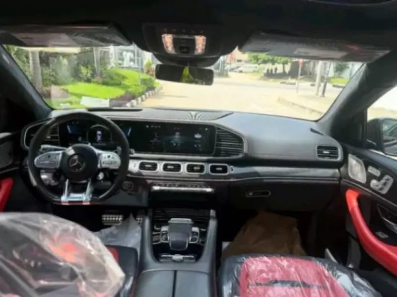 Mercedes-Benz GLE 63 AMG   - 2022