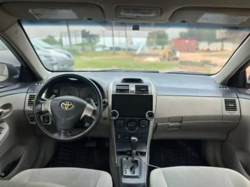 TOYOTA Corolla   - 2013